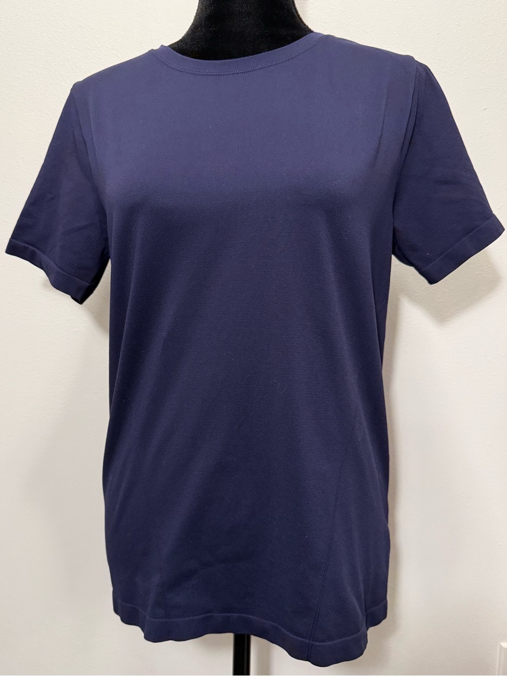 Fabletics Navy Short Sleeve Crew Tee